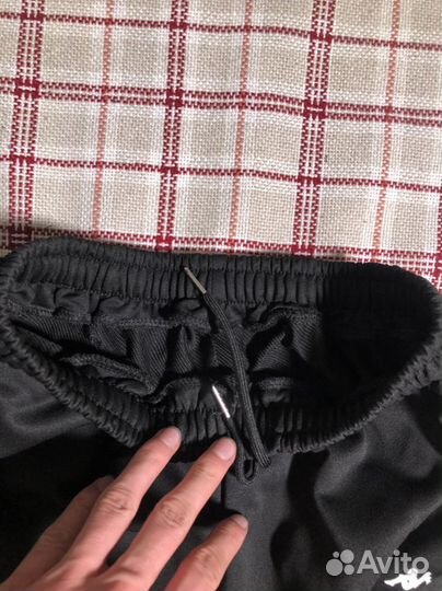 Широкие штаны Kappa