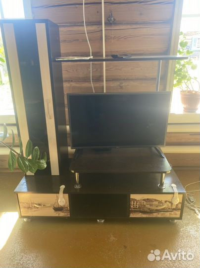 Тумба под телевизор