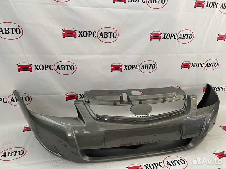 Передний бампер на LADA Priora 2 в цвет Полюс Мира