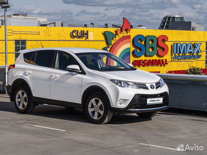 Toyota RAV4 2.0 CVT, 2015, 212 000 км