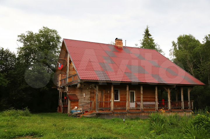 Таунхаус 300 м² на участке 100 сот.