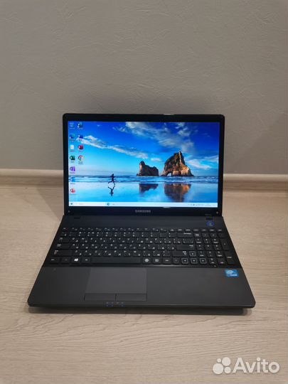 Ноутбук samsung
