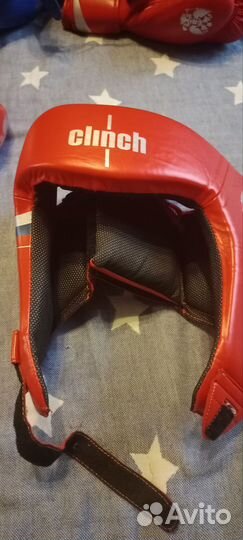 Боксерский шлем клинч