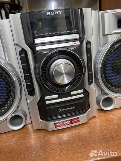 Музыкальный центр sony