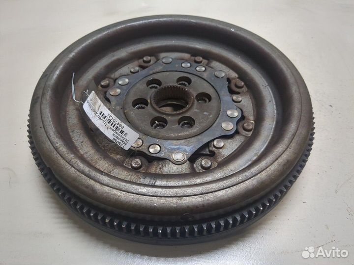 Маховик Volkswagen Touran, 2005