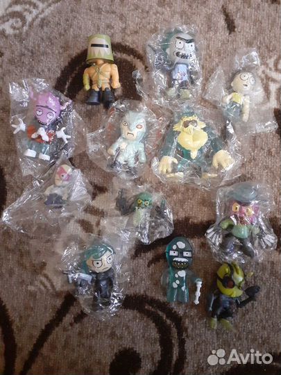 Коллекционные фигурки из мультсериала Рик и морти