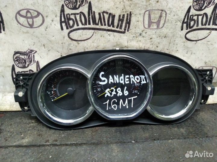 Щиток приборов Renault Sandero 2 K7MA812 2017