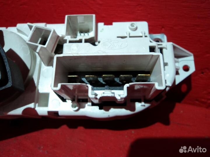 Блок управления печкой Форд Фокус 2 05