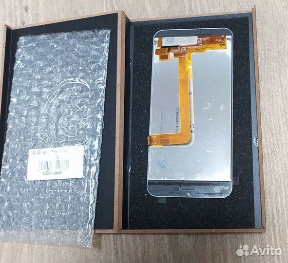 Экран в сборе С тачскрином для wileyfox spark