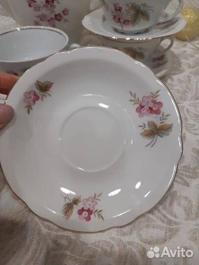 Предметы чайного сервиза Цветение ГДР