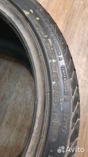 Bridgestone Potenza S02A 295/30 R18