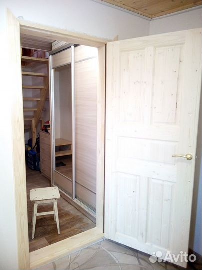 Дверь массив