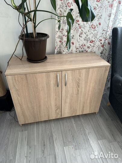 Тумбаа под аквариум