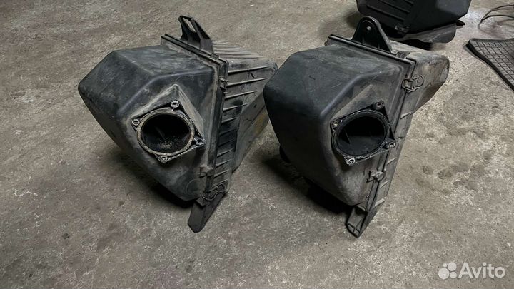 Корпус воздушного фильтра Audi 2.8 aah