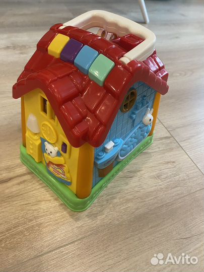 Игрушка домик