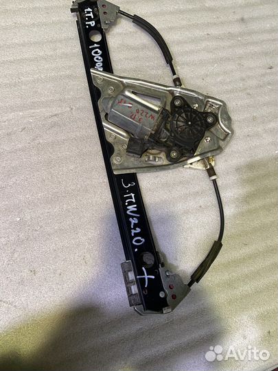 Стеклоподъёмник задний правый Mercedes-Benz S W220