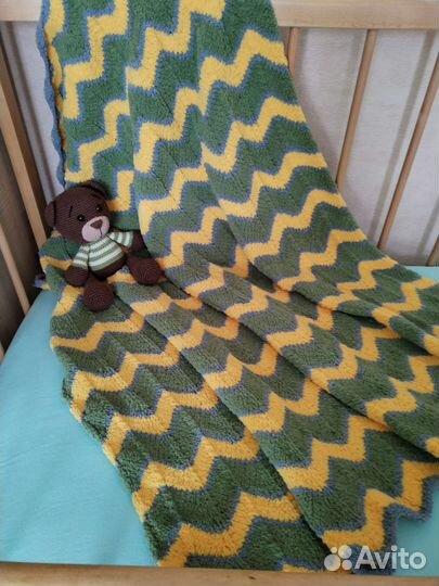 Плед детский вязаный (ручная работа)