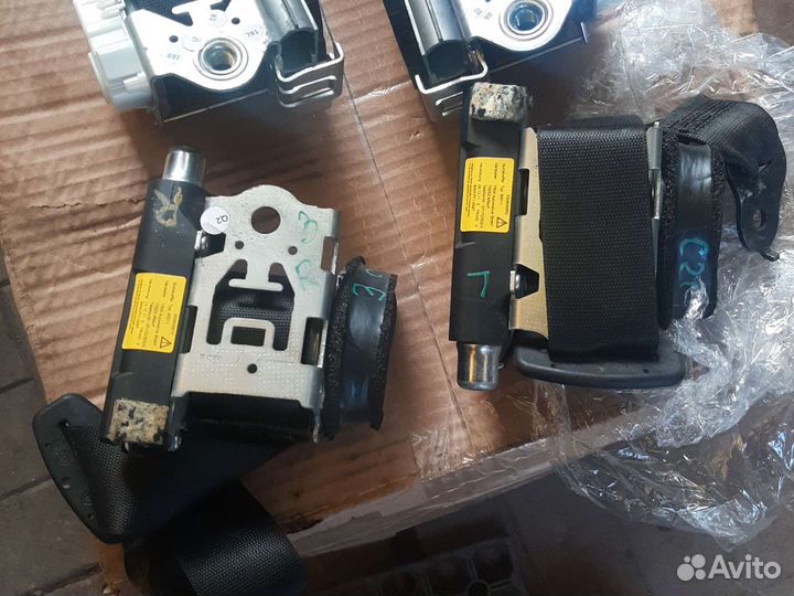 Ремень безопастности задний мерседес w204