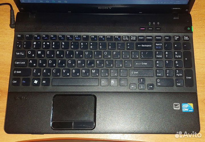 Ноутбук sony vaio i3