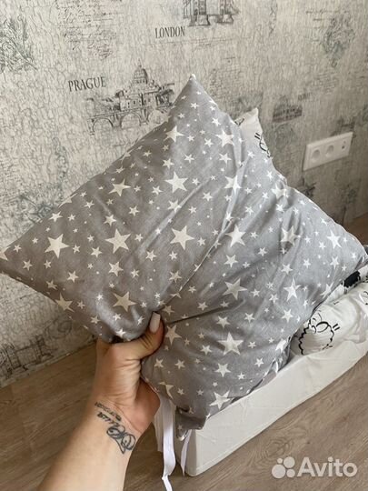 Подушка, бортики для кроватки