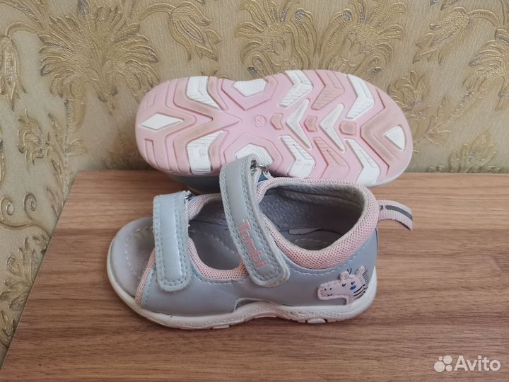 Босоножки для девочки 21, 23, 25