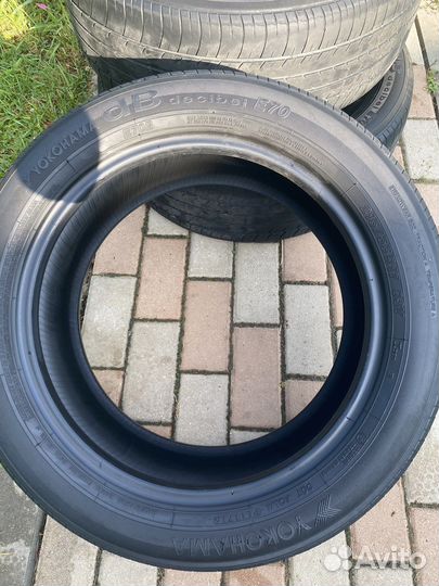 Yokohama dB Decibel E70 215/55 R17