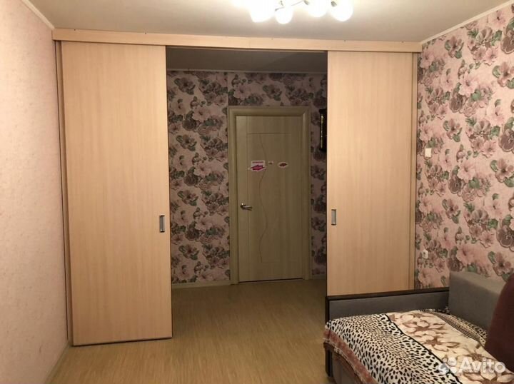 Межкомнатные двери купе