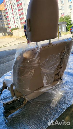 Третий ряд сидений land cruiser 200 или Lexus LX