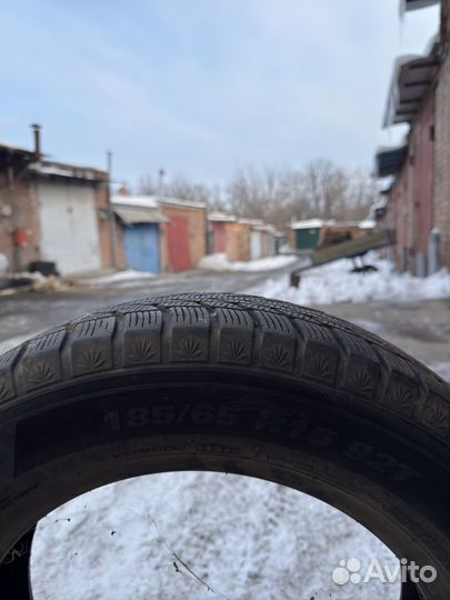 Kumho WinterCraft Ice Wi51 185/65 R15