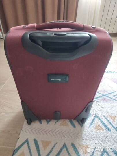 Чемодан на колесах Polar