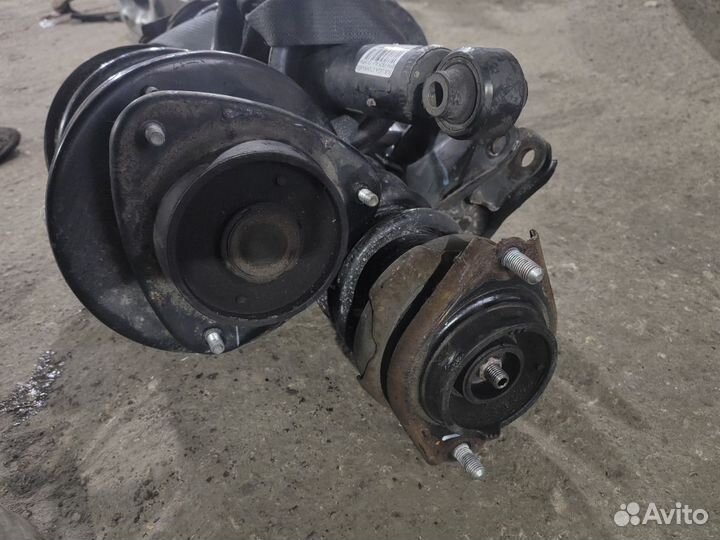 Амортизатор Subaru Legacy BRM