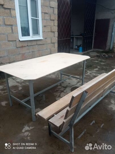 Продам стол с лавочкой