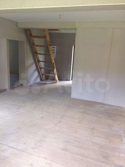 Дом 139,4 м² на участке 6,3 сот.