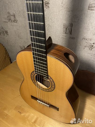 Классическая гитара