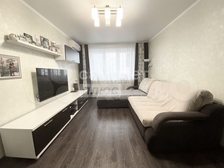 2-к. квартира, 54,6 м², 8/10 эт.