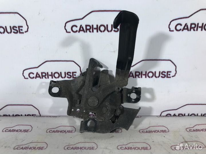 Замок капота Toyota Corolla 150 1.6 1ZR 2008