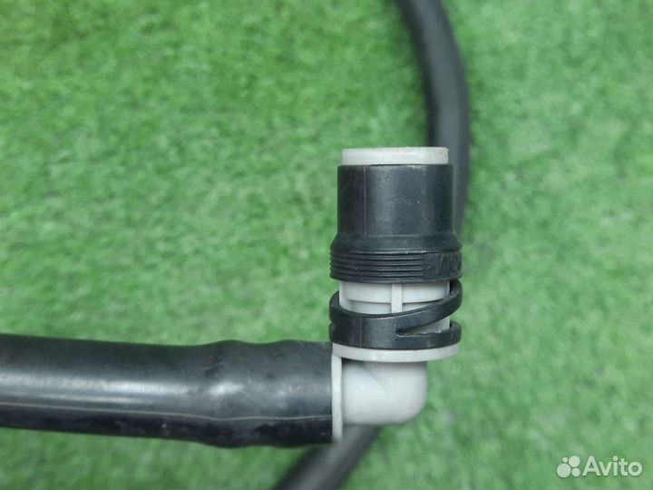 Шланг омывателя фар передний Bmw 7 Series F01