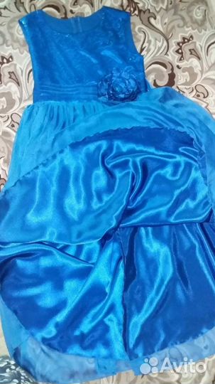 Нарядное платье для девочки