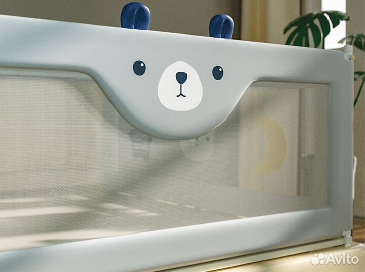 Детский защитный бортик барьер на кровать