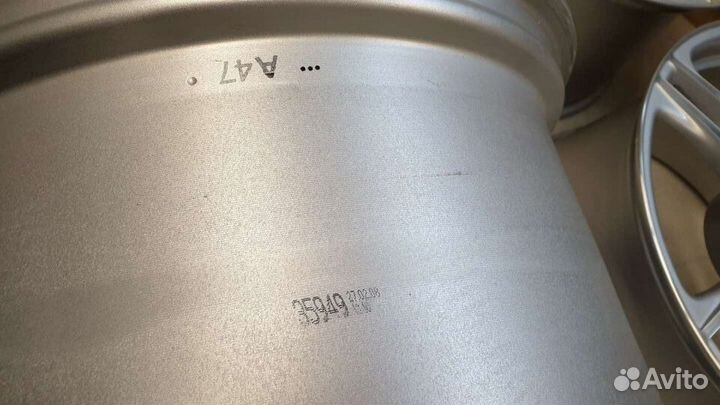 Оригинальные кованые диски Audi R8 11J 420601025C