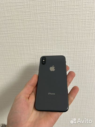 iPhone Xs, 64 ГБ
