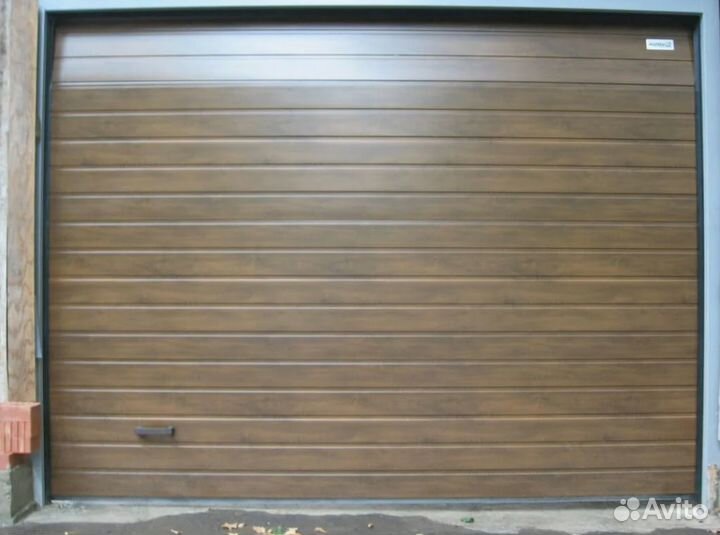 Ворота секционные (гаражные). Trend