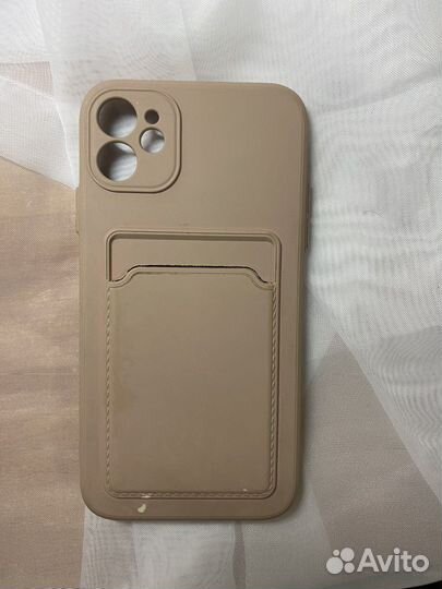 Чехол на iPhone 11