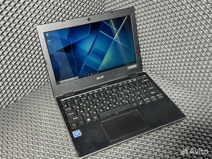 Ноутбук Acer TravelMate B1