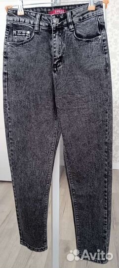 Джинсы новые р-р 42 (W26 )
