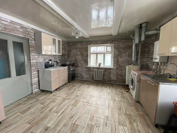 Дом 55,6 м² на участке 19,6 сот.