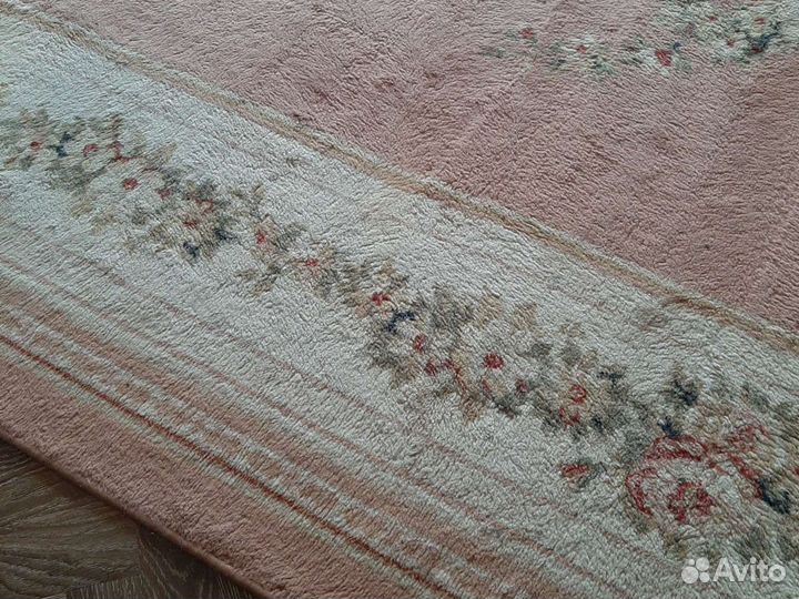 Ковер шерстяной