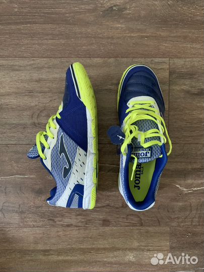 Футбольные кроссовки Joma mundial