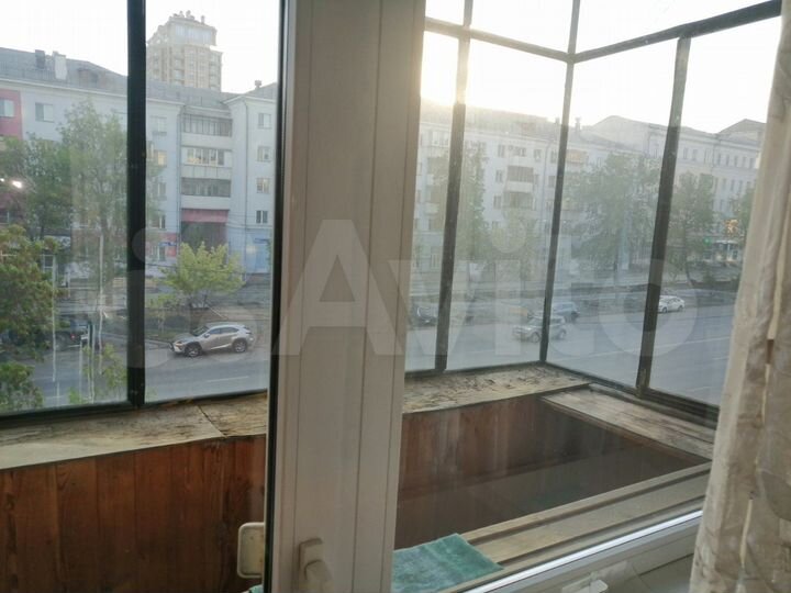 2-к. квартира, 43 м², 3/5 эт.