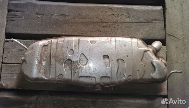 Банка глушителя от golf 6